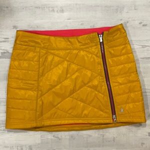 Smartwool woman’s M smartloft 120 zippered skirt- Sunglow (gold/orange), NWT